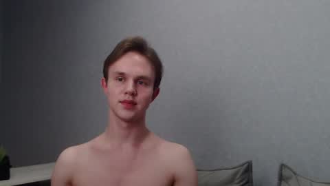 Snapshot of angelraaay chatting on 9, 3, 2025 Angel online show from 9, 3, 2025