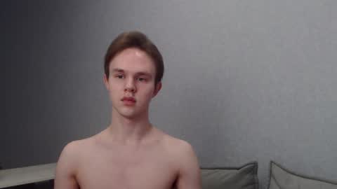 Snapshot of angelraaay chatting on 12, 3, 2025 Angel online show from 12, 3, 2025