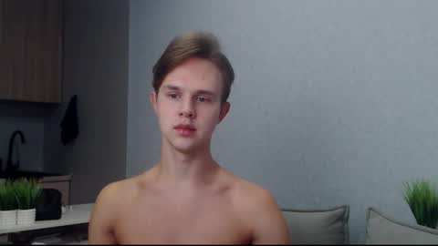 Snapshot of angelraaay chatting on 23, 9, 2025 Angel online show from 23, 9, 2025