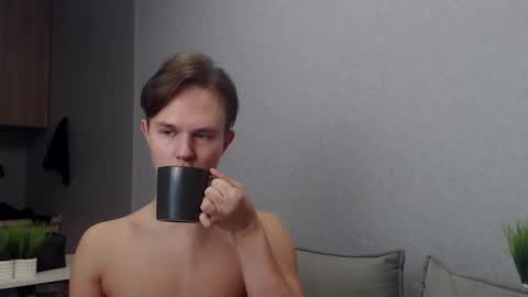 Snapshot of angelraaay chatting on 21, 11, 2025 Angel online show from 21, 11, 2025