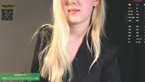  Im Chloe  i do FLASH BOOBS for new fan club online show from 18, 5, 2026