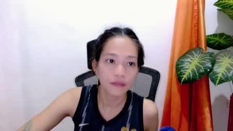 Snapshot of angelyn_slim chatting on 7, 8, 2026 angelyn_slim online show from 7, 8, 2026