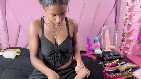 Anyega online show from 6, 2, 2026