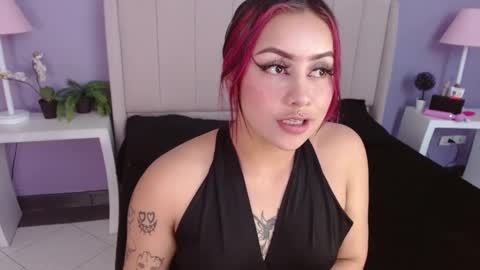 Snapshot of angie99_gh chatting on 20, 12, 2024 Angie online show from 20, 12, 2024