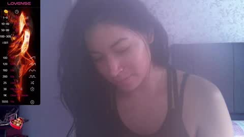 Angiebaxt online show from 3, 3, 2025