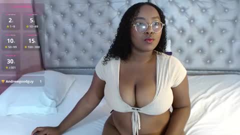 angiellam online show from 5, 10, 2025