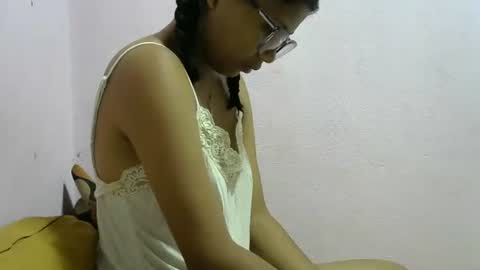 Snapshot of anielah chatting on 1, 11, 2025 anielah online show from 1, 11, 2025