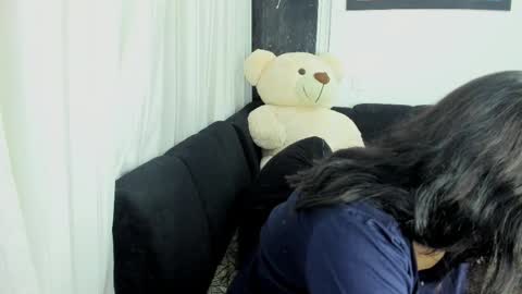 Anissa online show from 30, 4, 2026