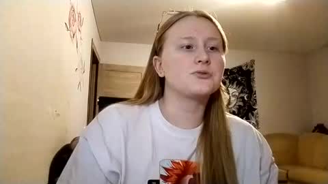 Anika online show from 26, 9, 2025