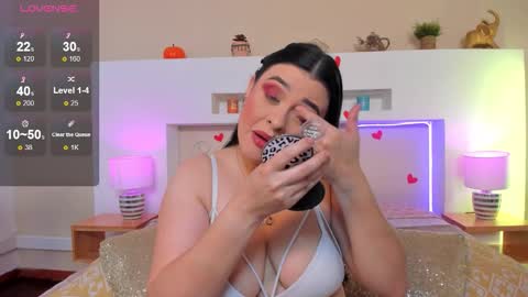 Anika Romano online show from 12, 3, 2026