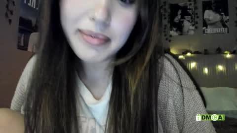 Snapshot of anisa_sweet chatting on 23, 12, 2025 Anisa Moan from LovenseWet from Tip MenuOpen for Private online show from 23, 12, 2025