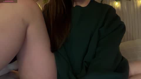 Snapshot of anisa_sweet chatting on 18, 1, 2026 Anisa Moan from LovenseWet from Tip MenuOpen for Private online show from 18, 1, 2026