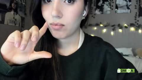 Snapshot of anisa_sweet chatting on 27, 2, 2026 Anisa Moan from LovenseWet from Tip MenuOpen for Private online show from 27, 2, 2026