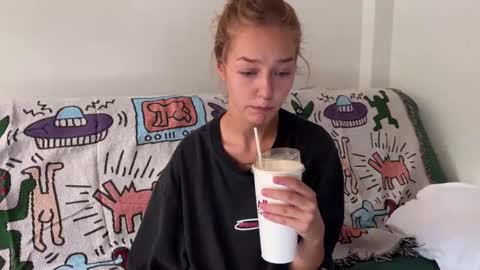 anita__hills online show from 24, 12, 2024