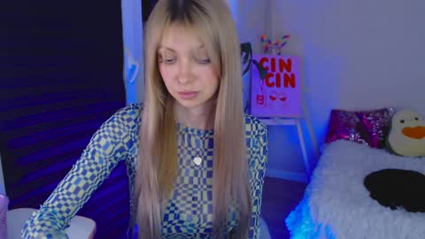 Snapshot of anita_moon_ chatting on 2, 4, 2026 anita_moon_ online show from 2, 4, 2026