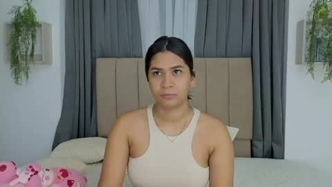 anittafoxx online show from 2, 5, 2026