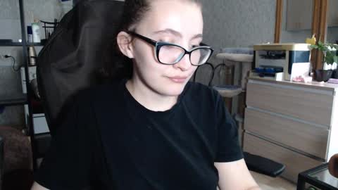 Snapshot of ankey_rayah chatting on 15, 12, 2024 Nameless online show from 15, 12, 2024