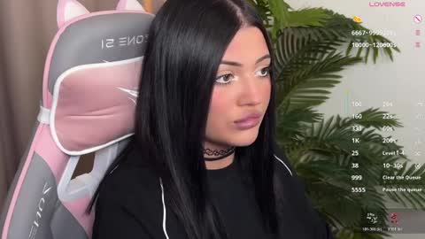 Anna online show from 5, 4, 2026