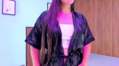 anna_eyes_ online show from 22, 10, 2025