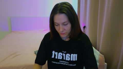 annaabels online show from 8, 10, 2025