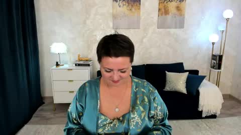 annacorlane online show from 22, 5, 2026