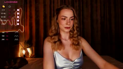 Snapshot of annakarenina__ chatting on 17, 10, 2025 Goddess Anna online show from 17, 10, 2025