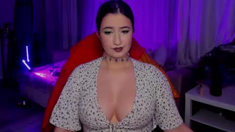 annalluring online show from 18, 10, 2025