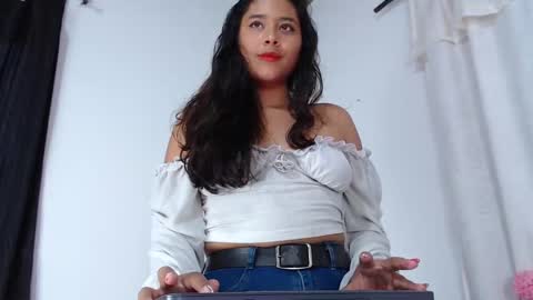 Anna online show from 11, 3, 2025