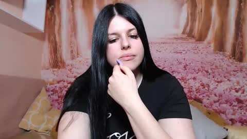 Annatrybebetter online show from 18, 3, 2026