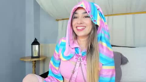 Snapshot of annavictoria__ chatting on 4, 12, 2024 Anna Victoria online show from 4, 12, 2024