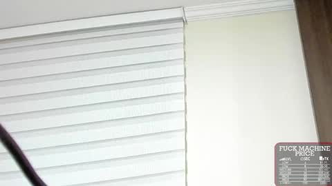       online show from 15, 4, 2026