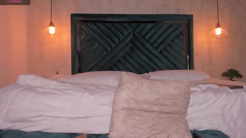 Ann  online show from 8, 1, 2025