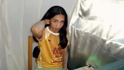 Snapshot of annebisyosa_angela chatting on 9, 1, 2026 annebisyosa_angela online show from 9, 1, 2026