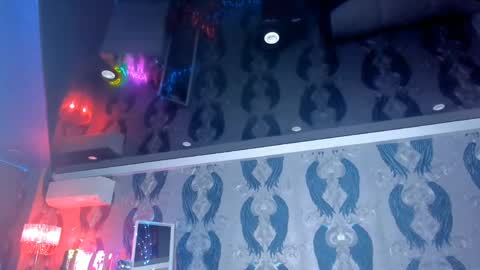Snapshot of anneswhite chatting on 19, 2, 2025 Ana online show from 19, 2, 2025