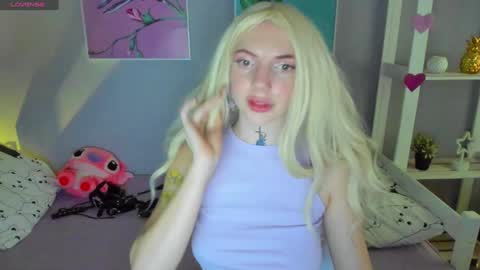 Snapshot of annetenet chatting on 14, 12, 2024 Annet online show from 14, 12, 2024