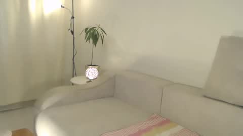 Snapshot of annett chatting on 3, 12, 2024 Annett online show from 3, 12, 2024