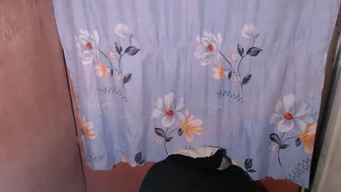 Snapshot of anney_slut chatting on 18, 9, 2025 anney online show from 18, 9, 2025