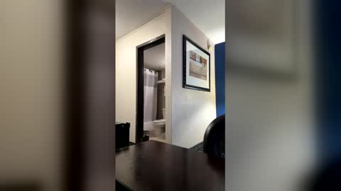 anngeeleena online show from 6, 3, 2026