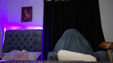 Snapshot of anngelademon chatting on 21, 2, 2026 ANGEL independent model online show from 21, 2, 2026