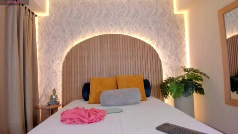 Annhya  online show from 6, 11, 2025