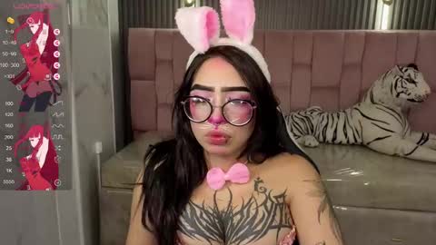 Anni acker b online show from 31, 10, 2025