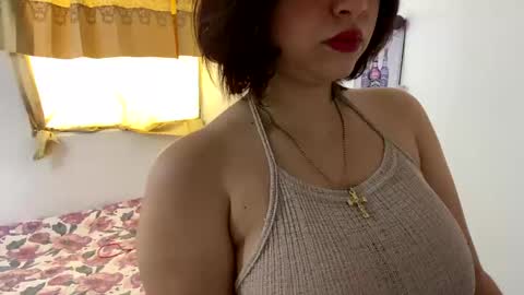 Snapshot of annie_catt_ chatting on 16, 12, 2024 Annie online show from 16, 12, 2024