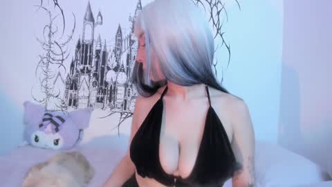 Snapshot of annie_gr chatting on 14, 12, 2024 annie online show from 14, 12, 2024