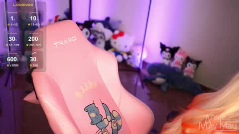 Annie May   online show from 15, 9, 2025