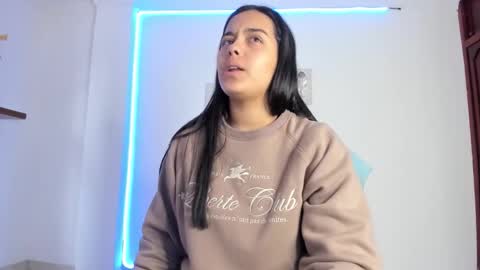 Snapshot of annie_sweet6 chatting on 5, 2, 2026 Annie online show from 5, 2, 2026