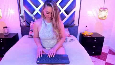 annie_vega17 online show from 12, 3, 2026