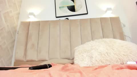 Snapshot of anniie_queen chatting on 15, 2, 2026 Annie Queen online show from 15, 2, 2026