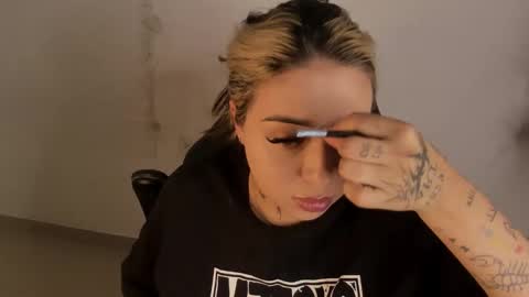 Snapshot of annikamerliahh_ chatting on 24, 2, 2026 Annika online show from 24, 2, 2026