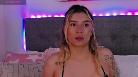 Antonella Lee online show from 15, 2, 2026