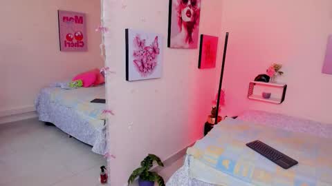 Anny cotton  online show from 13, 3, 2026